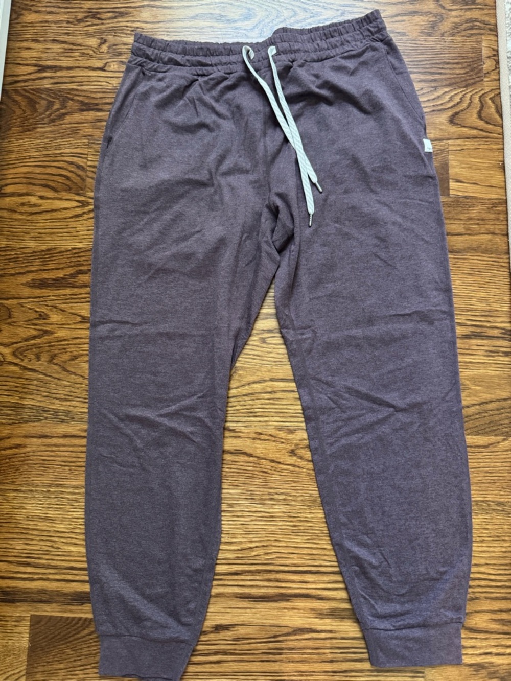 Vuori Burgundy Heather Performance Jogger Sweatpants with Drawstring